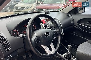 Хэтчбек Kia Ceed 2012 в Полтаве