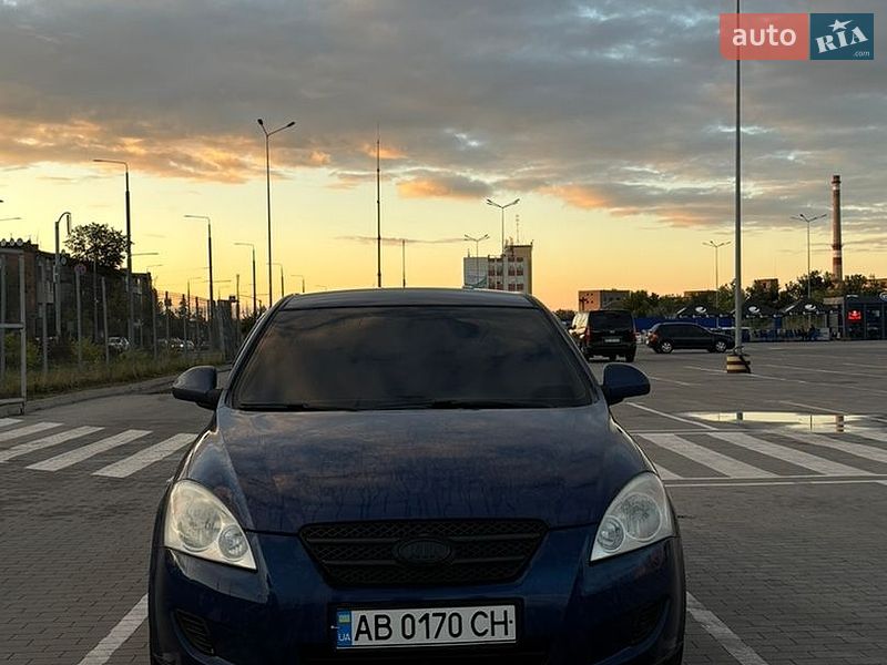 Хэтчбек Kia Ceed 2007 в Виннице