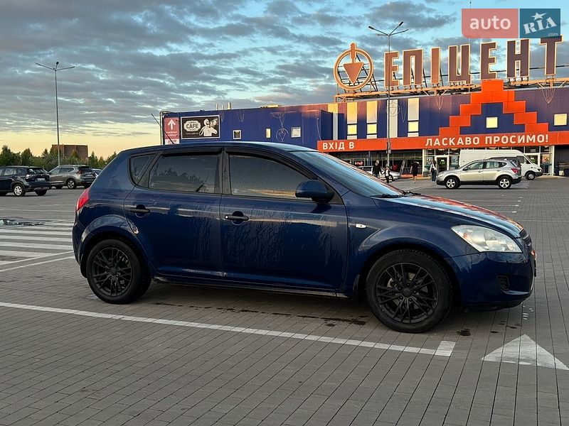 Хэтчбек Kia Ceed 2007 в Виннице