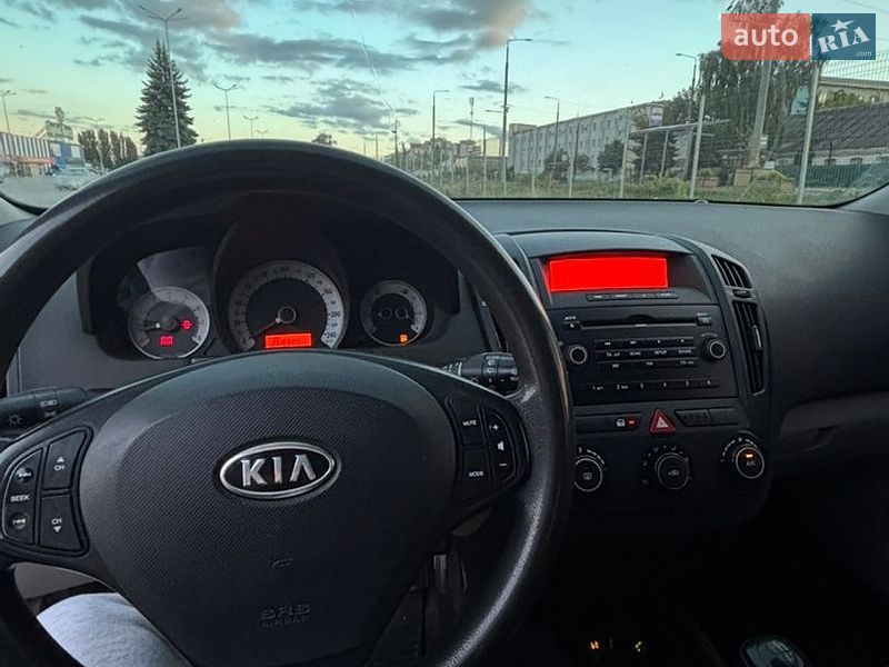 Хэтчбек Kia Ceed 2007 в Виннице