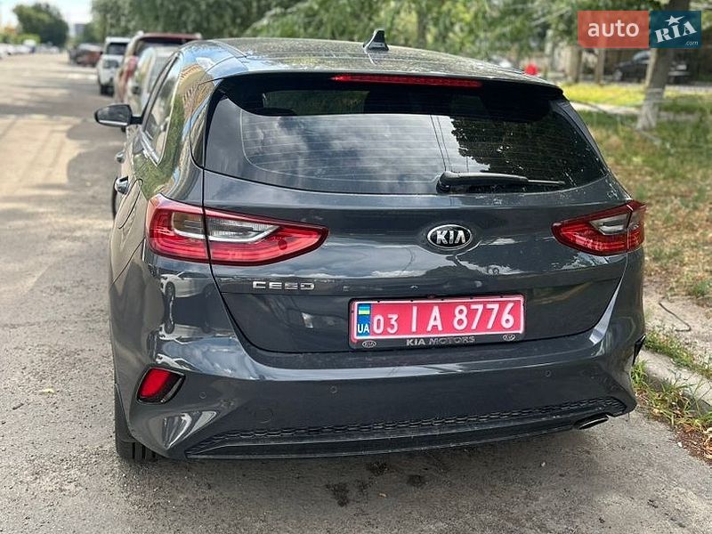 Хэтчбек Kia Ceed 2020 в Киеве
