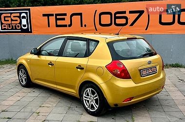 Хетчбек Kia Ceed 2008 в Харкові
