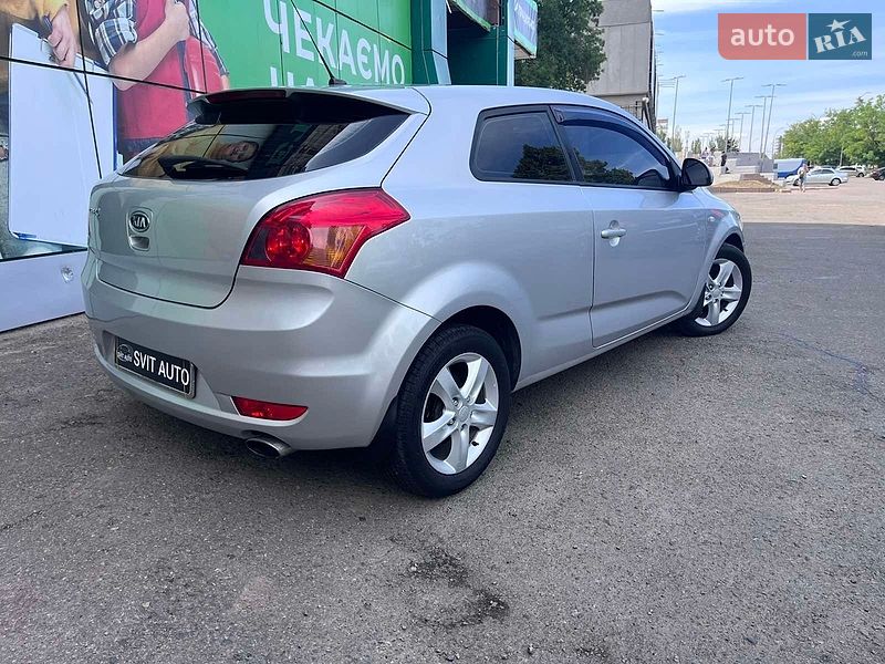 Хетчбек Kia Ceed 2008 в Миколаєві