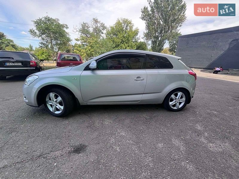 Хетчбек Kia Ceed 2008 в Миколаєві
