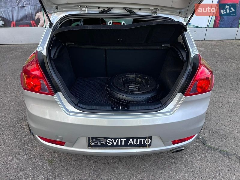 Хетчбек Kia Ceed 2008 в Миколаєві