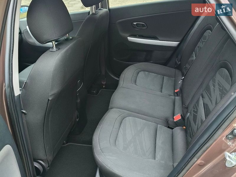 Універсал Kia Ceed 2012 в Запоріжжі