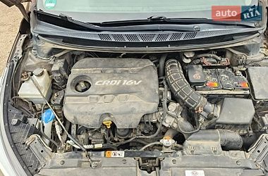 Універсал Kia Ceed 2012 в Запоріжжі