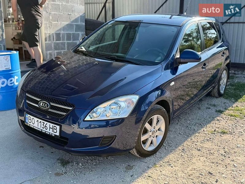 Хэтчбек Kia Ceed 2007 в Тернополе