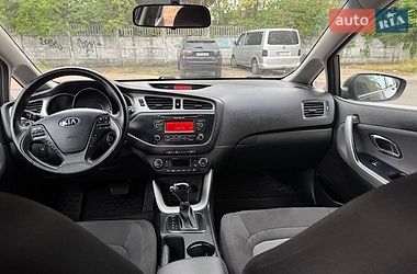 Хэтчбек Kia Ceed 2013 в Киеве
