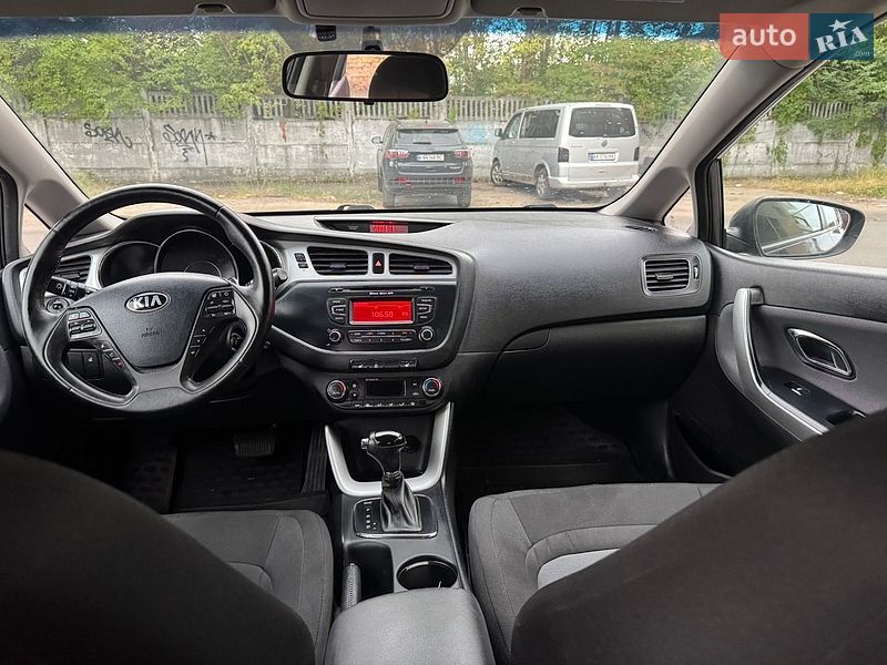 Хэтчбек Kia Ceed 2013 в Киеве