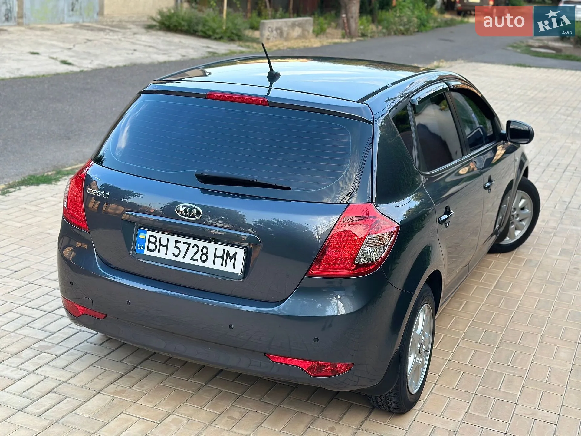2010 Kia Cee'd - мініатюра 10