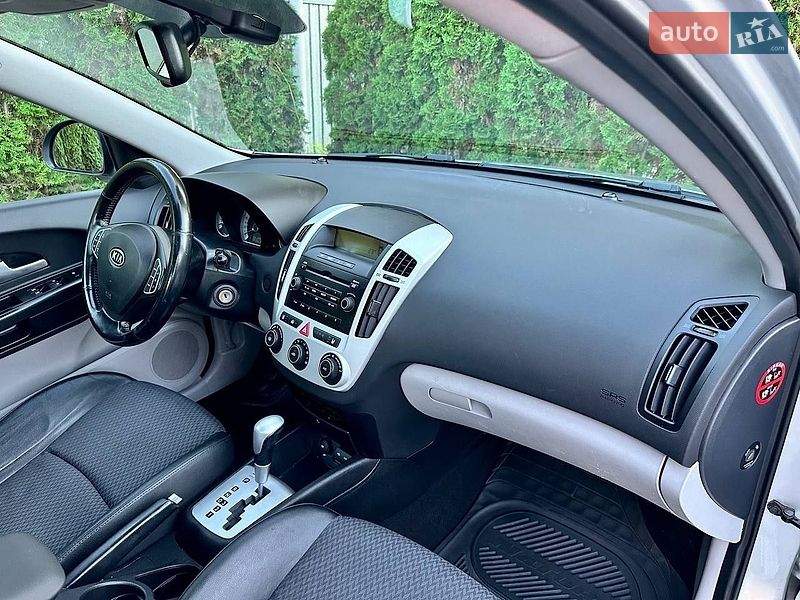 Хетчбек Kia Ceed 2007 в Полтаві