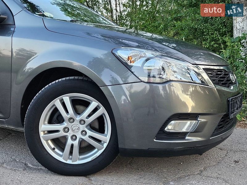 Универсал Kia Ceed 2009 в Дрогобыче