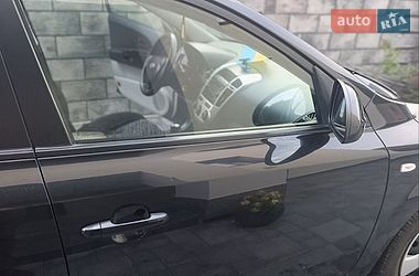 Универсал Kia Ceed 2009 в Ровно