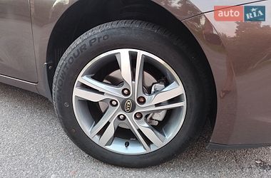 Універсал Kia Ceed 2013 в Києві