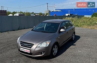 Хэтчбек Kia Ceed 2008 в Виннице