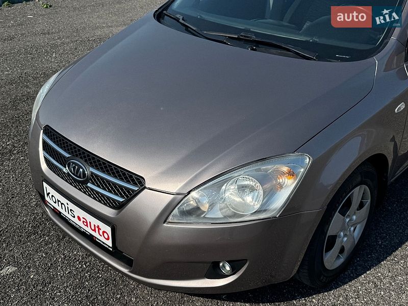 Хэтчбек Kia Ceed 2008 в Виннице