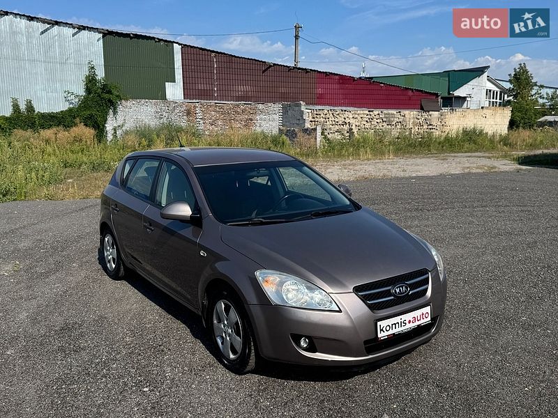 Хетчбек Kia Ceed 2008 в Вінниці