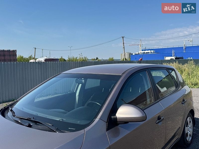 Хетчбек Kia Ceed 2008 в Вінниці