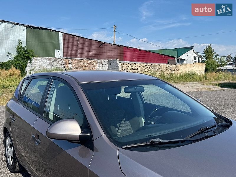 Хетчбек Kia Ceed 2008 в Вінниці