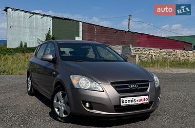 Хетчбек Kia Ceed 2008 в Вінниці