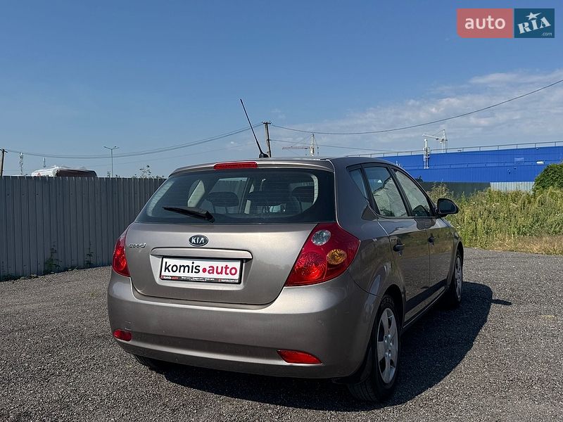 Хетчбек Kia Ceed 2008 в Вінниці