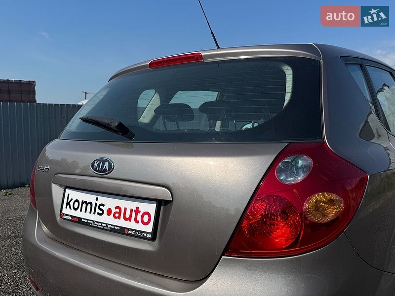 Хетчбек Kia Ceed 2008 в Вінниці