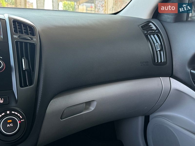 Хетчбек Kia Ceed 2008 в Вінниці