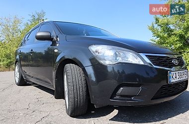 Універсал Kia Ceed 2010 в Богуславі