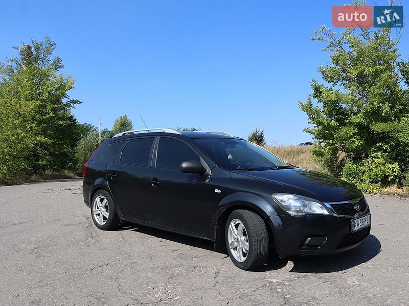 Універсал Kia Ceed 2010 в Богуславі
