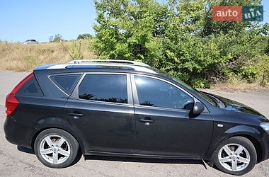 Універсал Kia Ceed 2010 в Богуславі