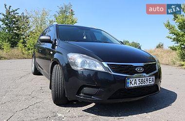 Універсал Kia Ceed 2010 в Богуславі