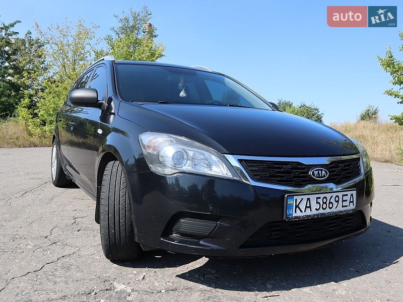 Універсал Kia Ceed 2010 в Богуславі