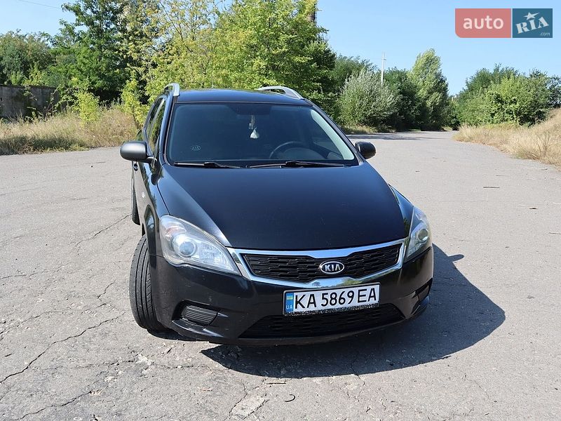 Універсал Kia Ceed 2010 в Богуславі