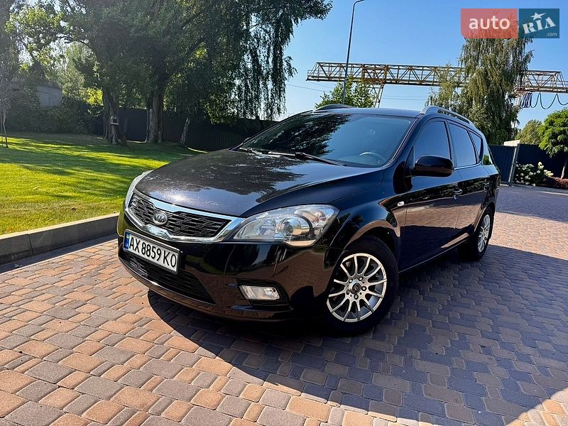 Універсал Kia Ceed 2011 в Києві