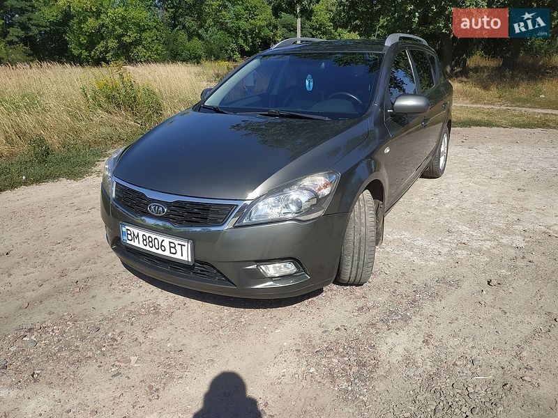 Универсал Kia Ceed 2011 в Шостке