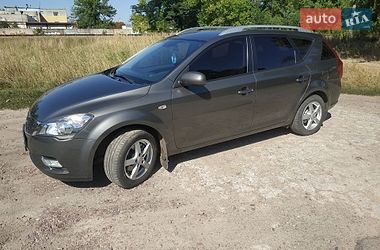 Универсал Kia Ceed 2011 в Шостке
