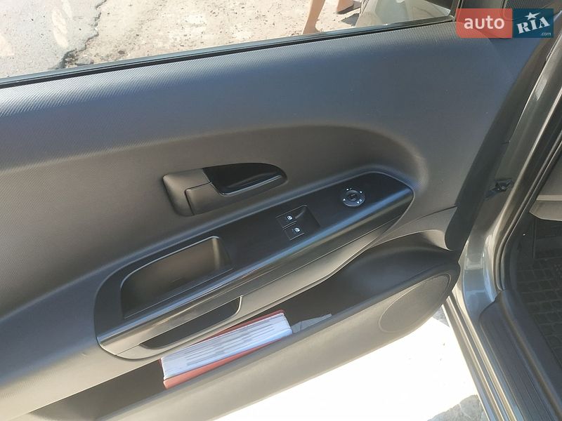 Универсал Kia Ceed 2011 в Шостке