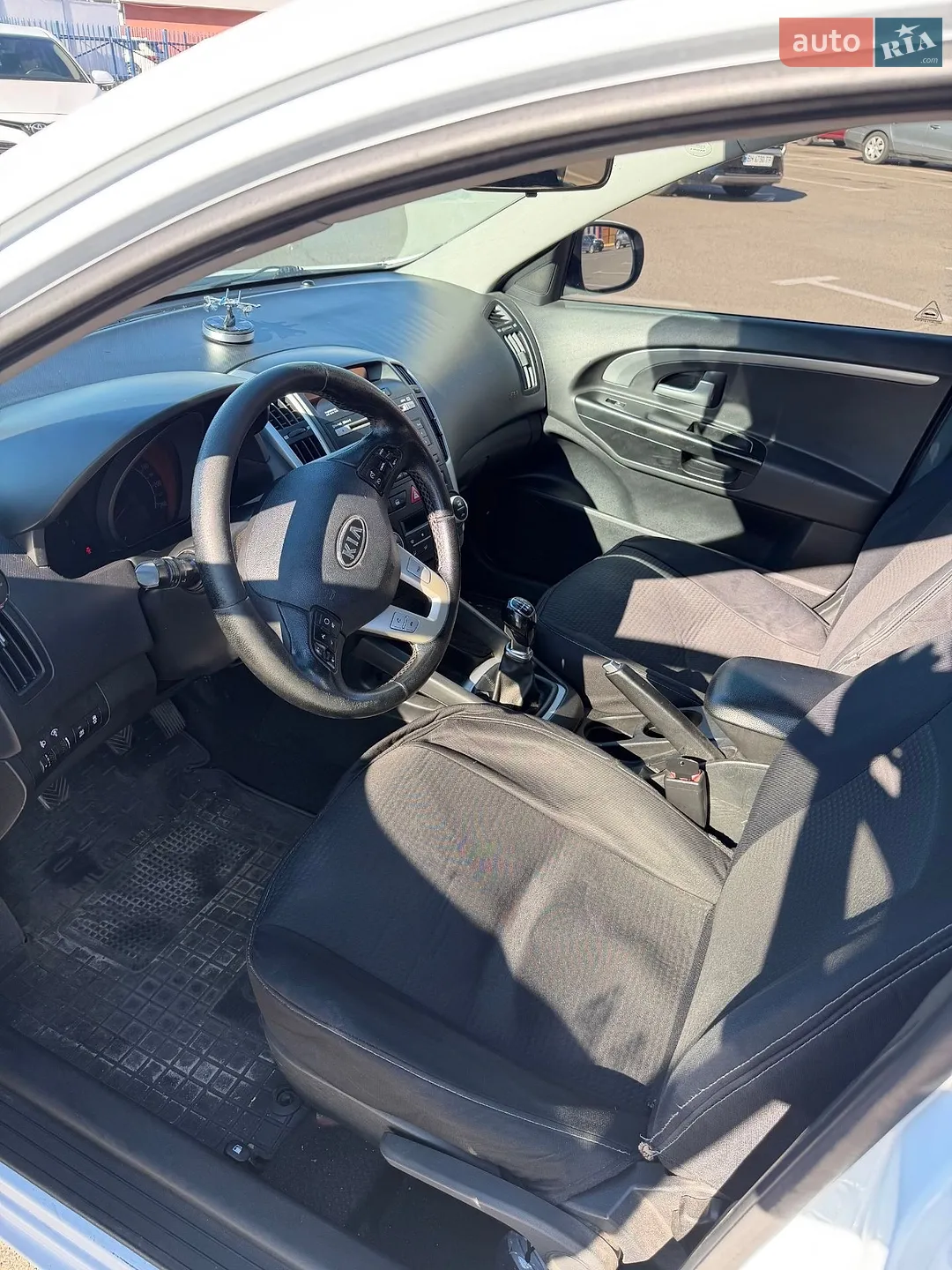 2011 Kia Cee'd - мініатюра 11