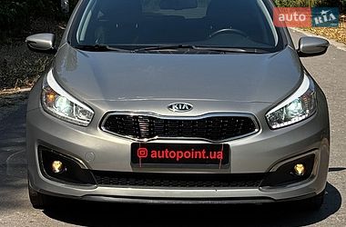 Универсал Kia Ceed 2016 в Белогородке
