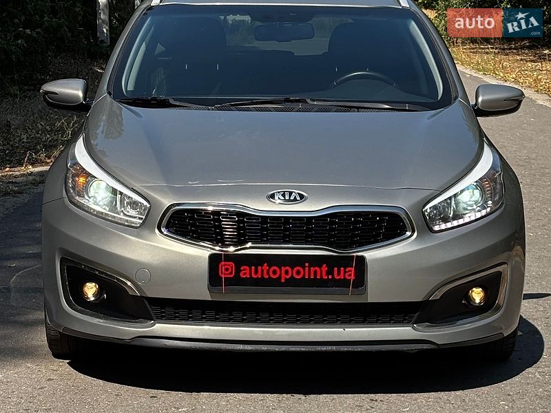 Универсал Kia Ceed 2016 в Белогородке