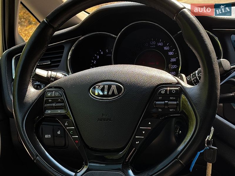 Универсал Kia Ceed 2016 в Белогородке