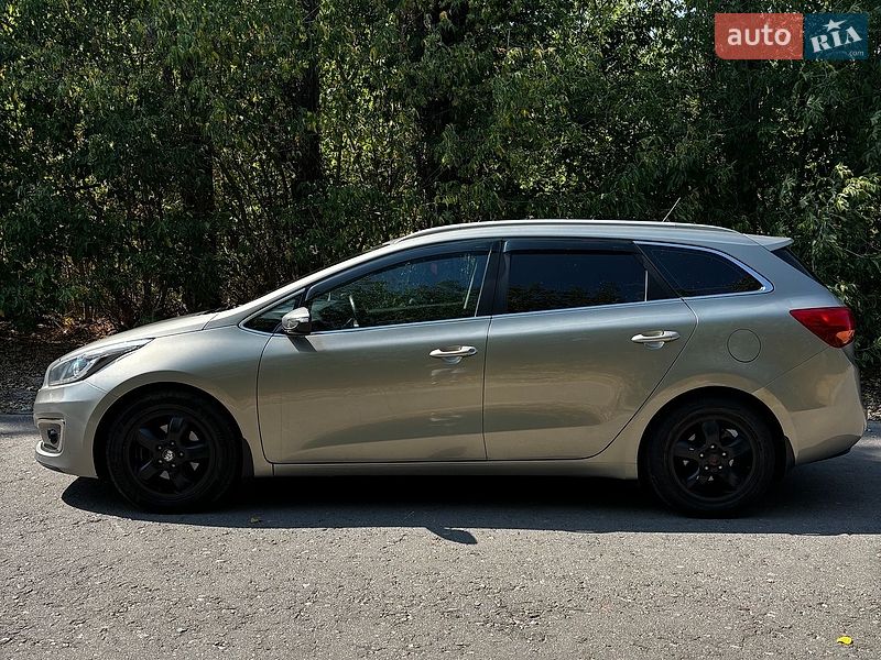 Универсал Kia Ceed 2016 в Белогородке