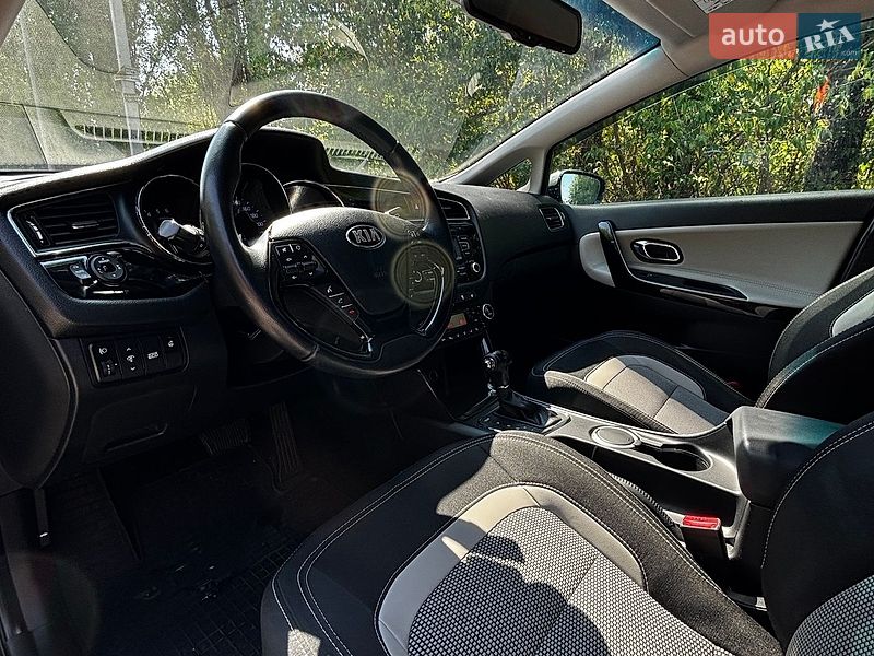 Универсал Kia Ceed 2016 в Белогородке