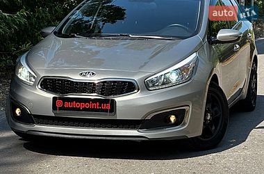 Универсал Kia Ceed 2016 в Белогородке