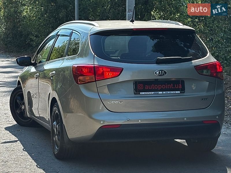 Универсал Kia Ceed 2016 в Белогородке