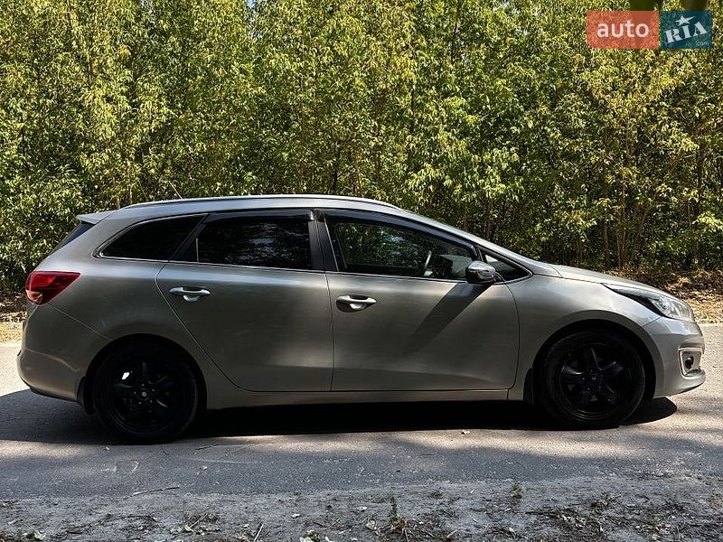 Универсал Kia Ceed 2016 в Белогородке