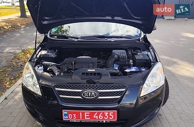 Универсал Kia Ceed 2008 в Белой Церкви