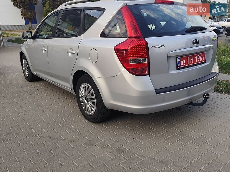 Универсал Kia Ceed 2010 в Белой Церкви