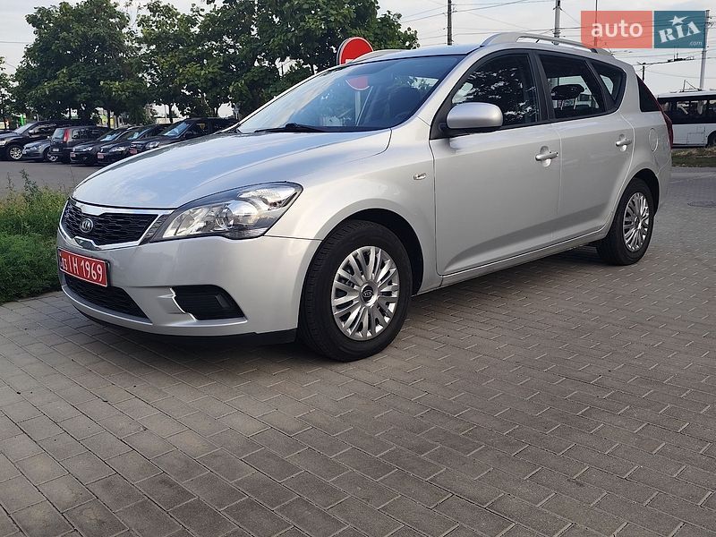 Универсал Kia Ceed 2010 в Белой Церкви